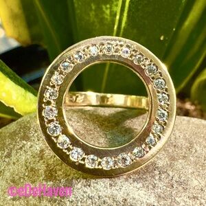 E. DeHaven 14k Diamond Circle ring